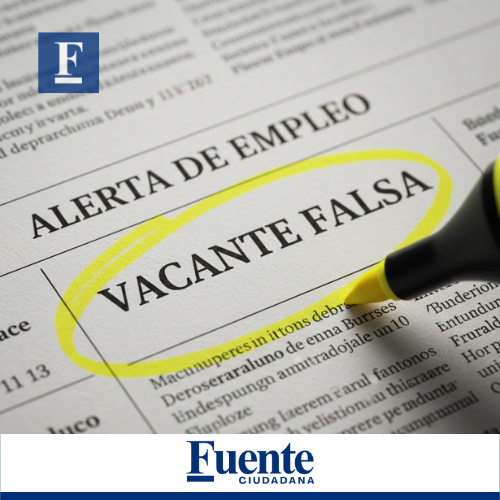 Una sección de un periódico simulado con el titular 'ALERTA DE EMPLEO' y una oferta de trabajo marcada con un círculo amarillo por un marcador, que indica claramente 'VACANTE FALSA'. El enfoque está en el peligro de ofertas laborales fraudulentas.